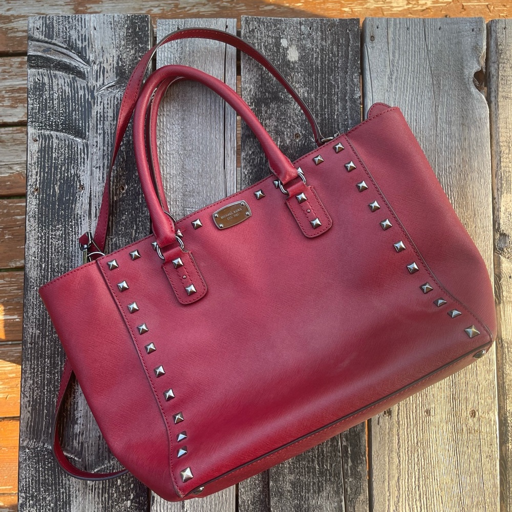 Pink/red Michael Kors bag with strap